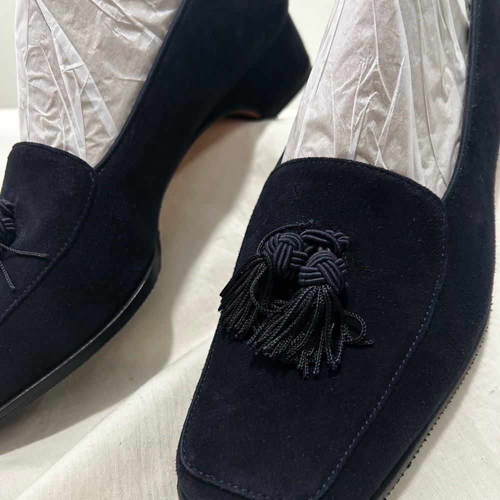 NEW Salvatore Ferragamo Suede Tassel Loafers Flats Black Leather NWOT